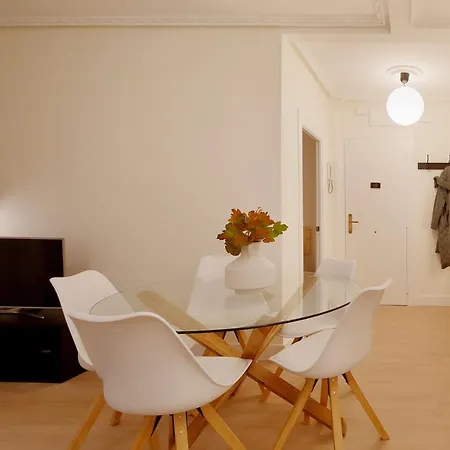 Emilio Tuya 60 Apartmán Gijón