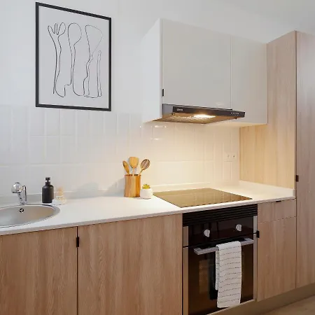 Emilio Tuya 60 Apartment